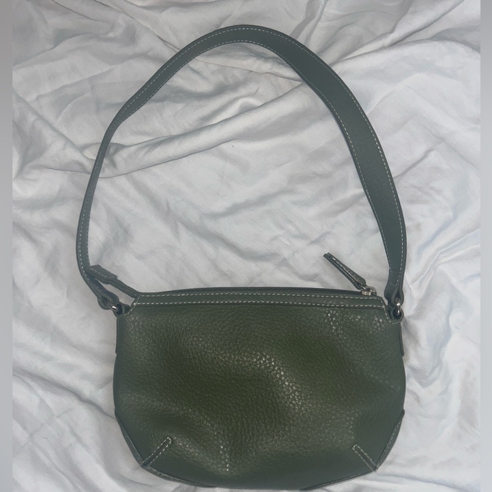 Liz Claiborne, mini baguette bag